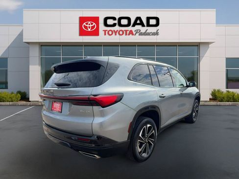 Used 2025 Buick Enclave Sport Touring FWD image 5