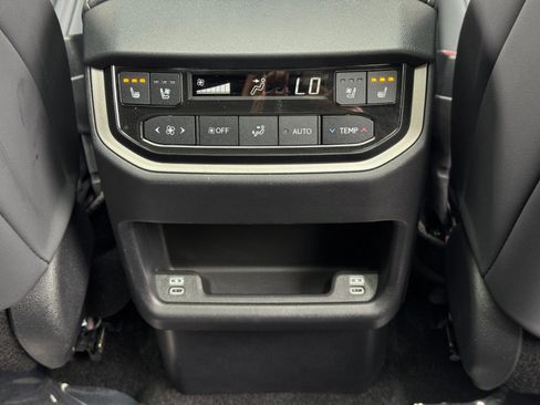 Used 2025 Lexus TX 350 AWD w/ Technology Package image 36