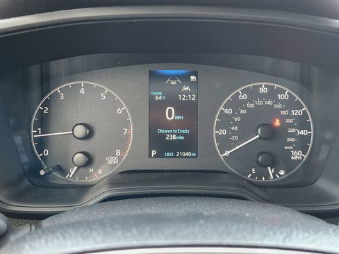 Used 2024 Toyota Corolla SE image 19