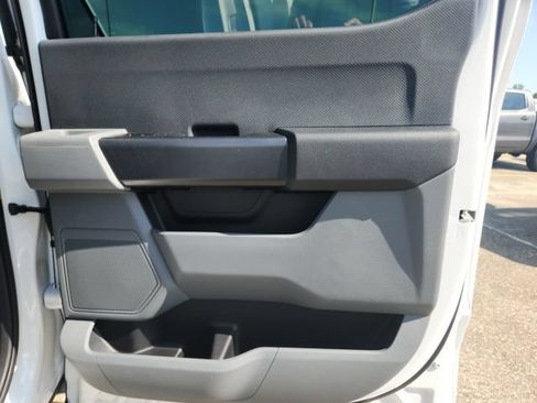 Used 2024 Ford F150 XL RWD image 17