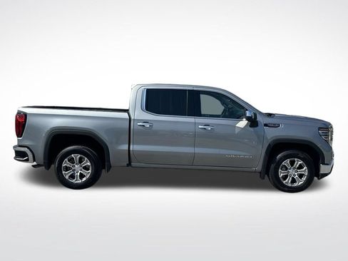 Used 2025 GMC Sierra 1500 SLT RWD image 7