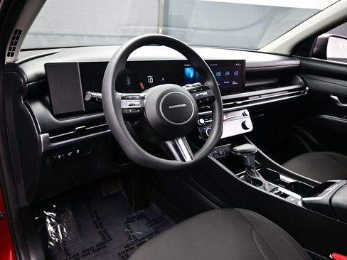 Certified 2025 Hyundai Tucson SEL FWD image 13
