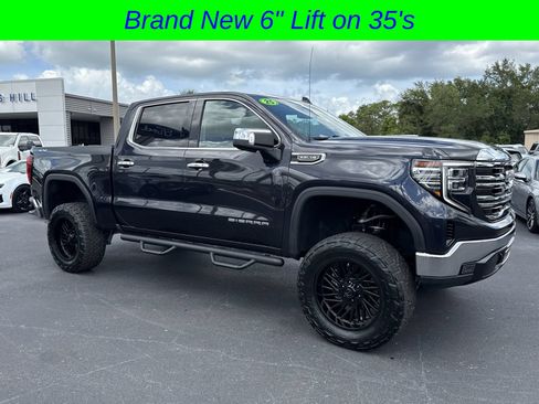 Used 2025 GMC Sierra 1500 SLT AWD/4WD image 2