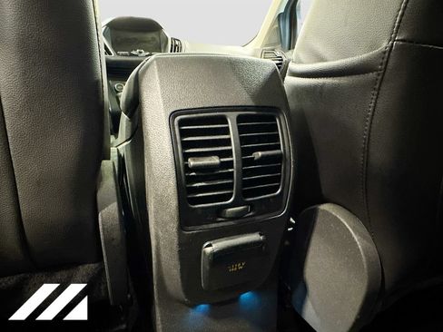 Used 2017 Ford Escape Titanium AWD/4WD image 27