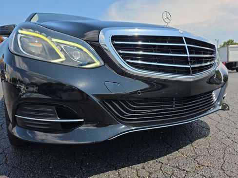 Used 2014 Mercedes-Benz E 350 4MATIC Sedan w/ Premium 1 Package image 31