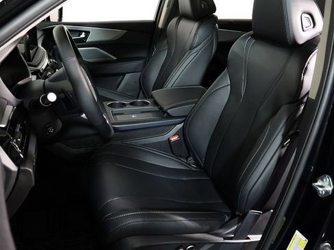 Certified 2026 Acura MDX SH-AWD w/ Technology Package image 4