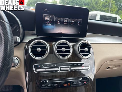Used 2016 Mercedes-Benz GLC 300 image 18