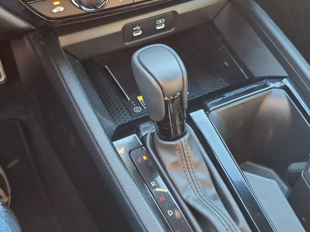 Used 2025 Honda Accord Sport image 16
