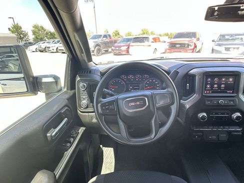 Used 2023 GMC Sierra 2500 Pro w/ Convenience Package image 18