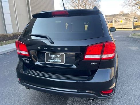 Used 2012 Dodge Journey SXT w/ Flexible Seating Group image 13