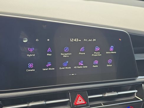 New 2026 Kia Niro SX Touring FWD image 24