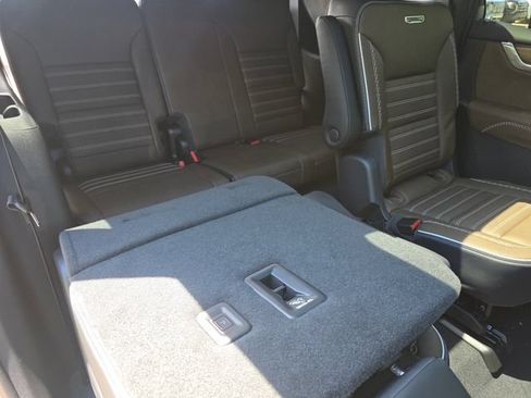 New 2026 GMC Acadia Denali Ultimate AWD/4WD image 22