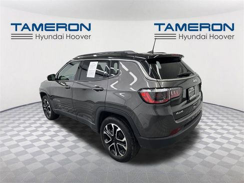 Used 2022 Jeep Compass Limited w/ Sun and Sound Group image 3