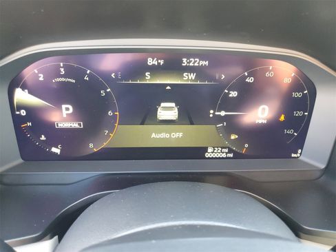 New 2025 Mitsubishi Outlander SE image 14