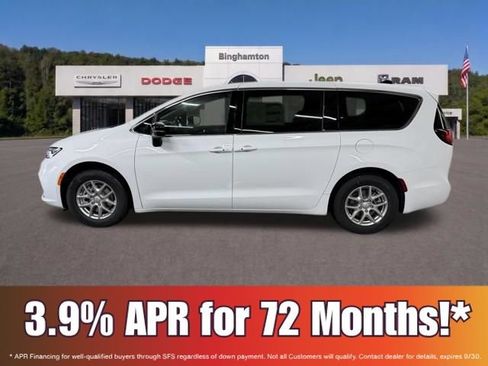New 2026 Chrysler Pacifica Select FWD image 8