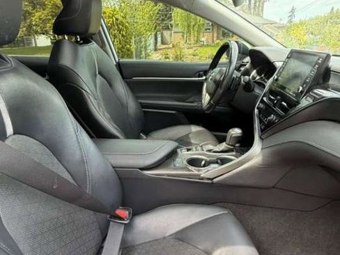 Used 2024 Toyota Camry XSE w/ Cold Weather Package FWD image 2