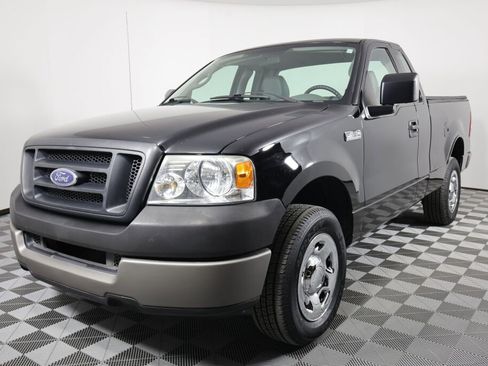 Used 2005 Ford F150 XL image 5