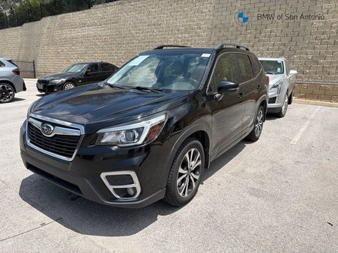 Used 2020 Subaru Forester Limited AWD/4WD image 1