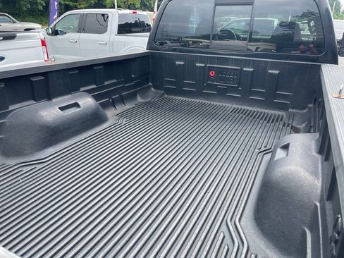 Used 2010 Ford F250 XL AWD/4WD image 7