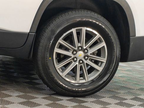 Used 2022 Chevrolet Traverse LT AWD/4WD image 61