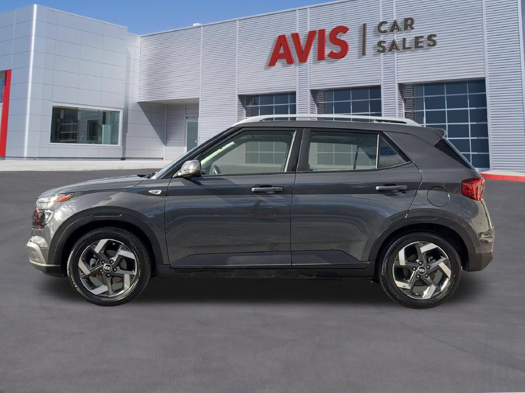 Used 2026 Hyundai Venue SEL FWD image 10