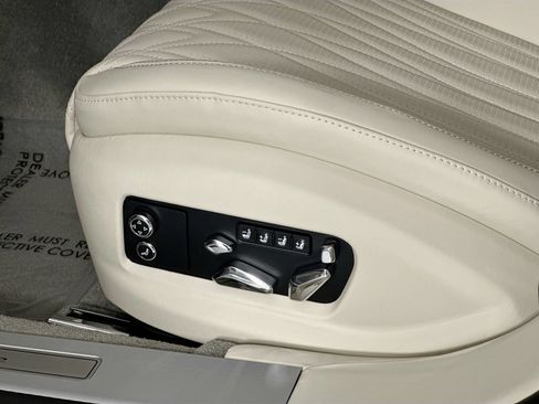 New 2026 Bentley Flying Spur Azure AWD/4WD image 17