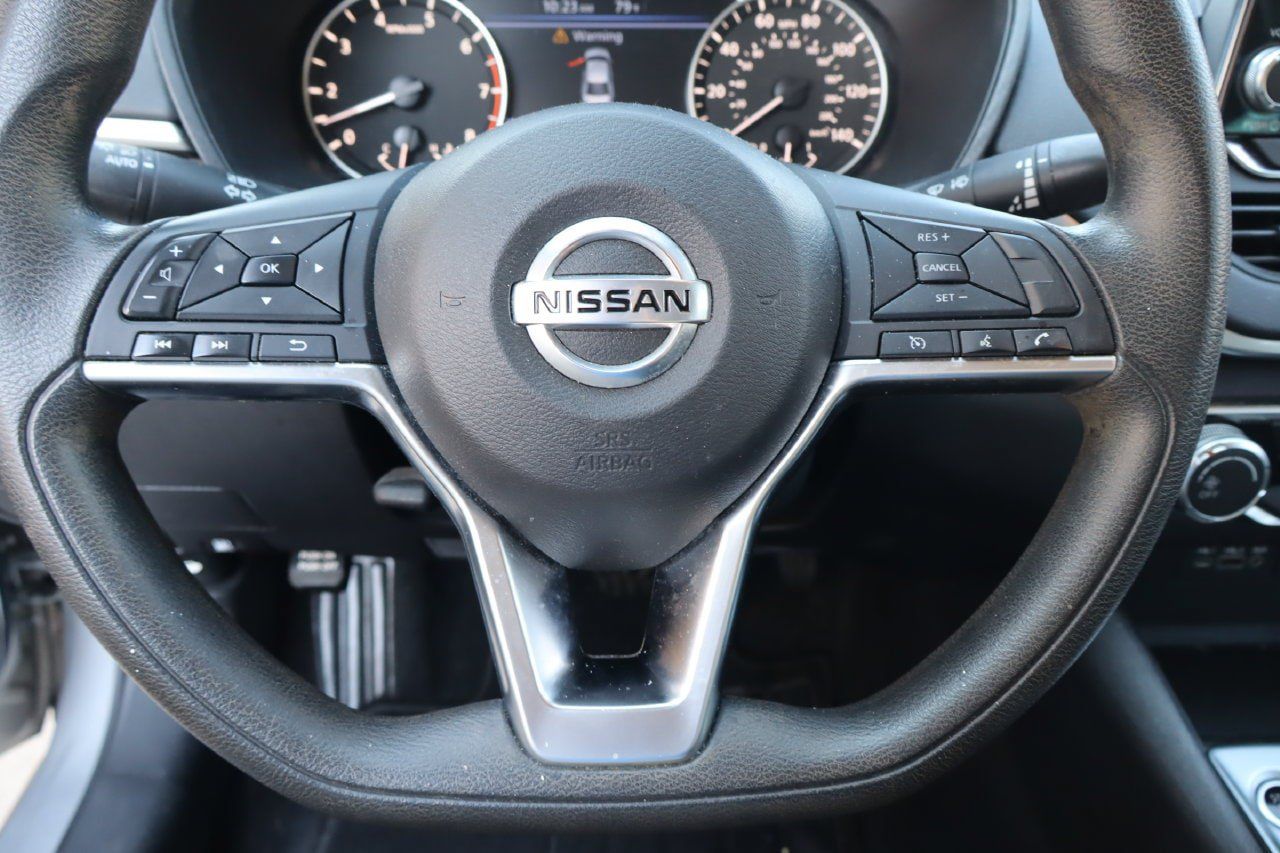 Used 2019 Nissan Altima 2.5 S FWD image 11
