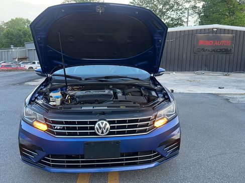 Used 2017 Volkswagen Passat 1.8T R-Line FWD image 12