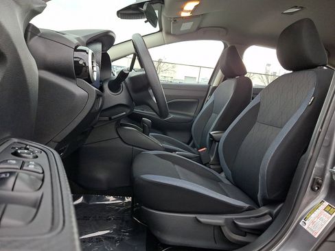 Used 2023 Nissan Versa SV w/ Trunk Package image 13