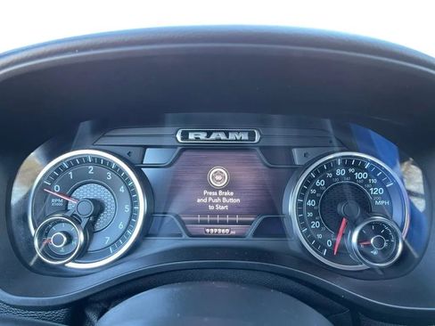 Used 2021 RAM 1500 Big Horn AWD/4WD image 25