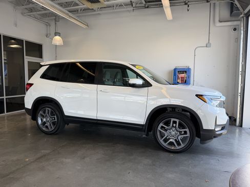 Used 2023 Honda Passport EX-L image 1