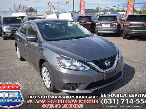 Used 2019 Nissan Sentra S w/ Exterior Package image 1