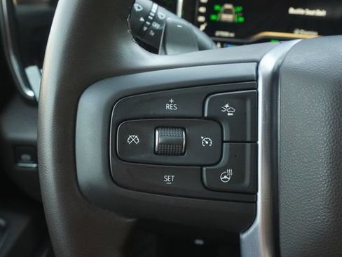 Used 2025 GMC Sierra 1500 SLT w/ SLT Premium Plus Package AWD/4WD image 17