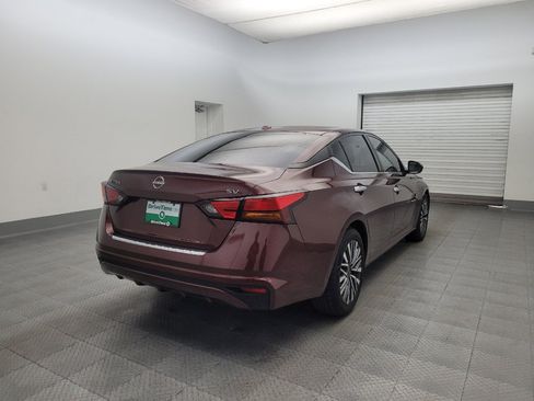 Used 2023 Nissan Altima 2.5 SV image 9