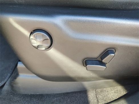 Certified 2018 Jeep Grand Cherokee Limited image 33