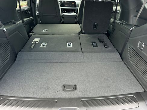 New 2026 Chevrolet Tahoe LS RWD image 16