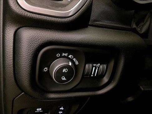Used 2022 RAM 1500 Laramie w/ Sport Appearance Package AWD/4WD image 30