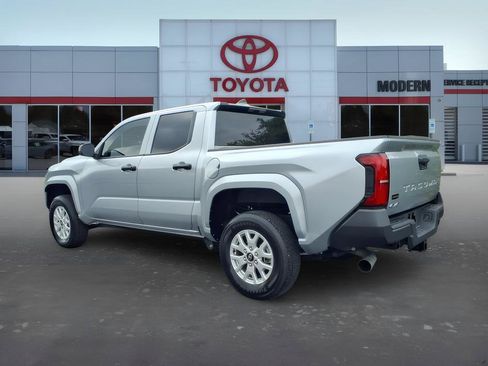 Certified 2025 Toyota Tacoma SR AWD/4WD image 3