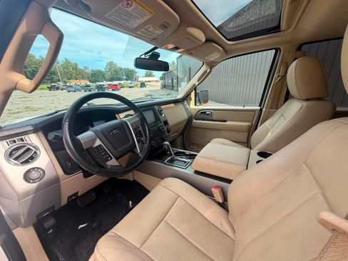 Used 2015 Ford Expedition EL Limited w/ Equipment Group 301A AWD/4WD image 9