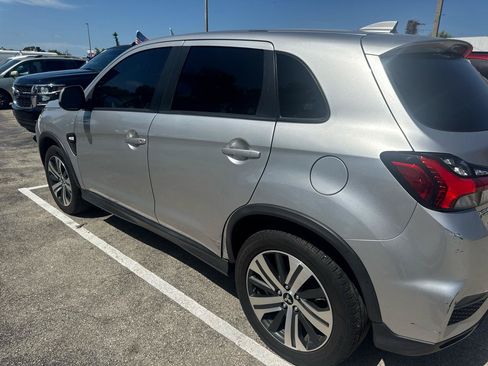 Used 2021 Mitsubishi Outlander Sport LE FWD image 4