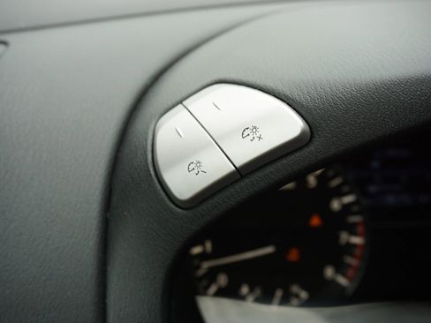 Used 2020 Nissan Pathfinder SV w/ Cargo Package FWD image 28