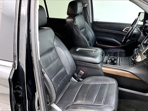 Used 2018 GMC Yukon XL Denali image 10