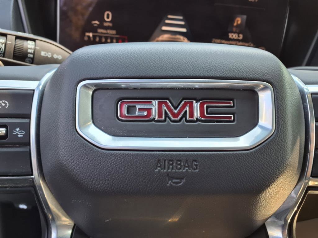 Used 2025 GMC Terrain Elevation AWD/4WD image 14