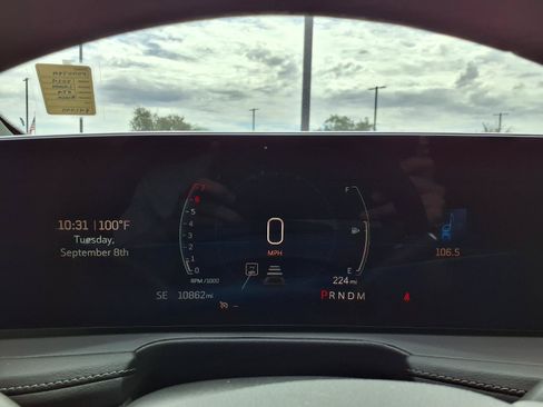 Used 2024 Cadillac XT4 Premium Luxury FWD image 27