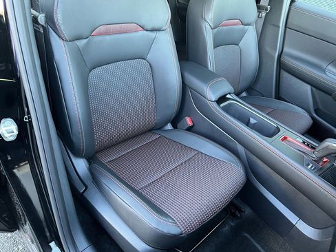 New 2025 Nissan Kicks SR w/ Illumination Package image 23