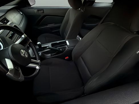 Used 2014 Ford Mustang GT w/ Equipment Group 301A image 24