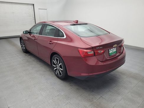 Used 2018 Chevrolet Malibu LT w/ Leather Package FWD image 5
