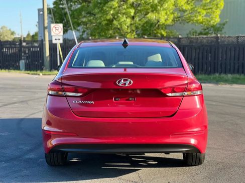 Used 2018 Hyundai Elantra SEL FWD image 4