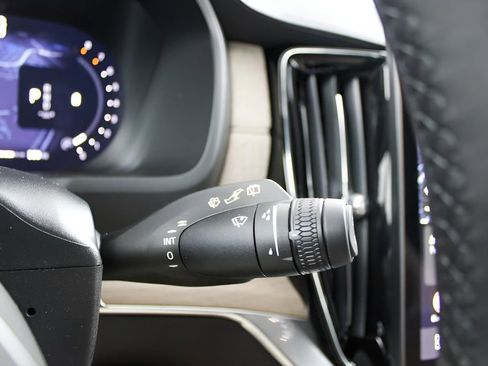 New 2026 Volvo XC90 B6 Plus image 21