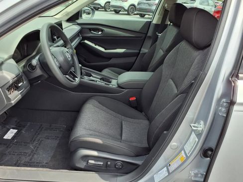 New 2025 Honda Accord SE image 12
